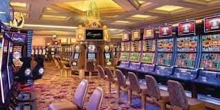 Katalog permainan JILI di platform rp666 menampilkan slot, live dealer, dan game interaktif